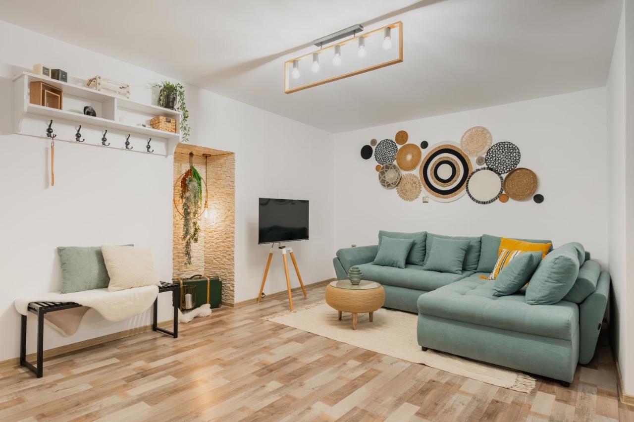 Cozee Studio - In Inima Brasovului Екстер'єр фото