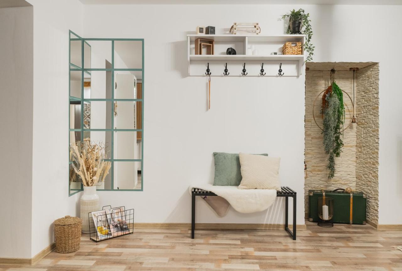 Cozee Studio - In Inima Brasovului Екстер'єр фото