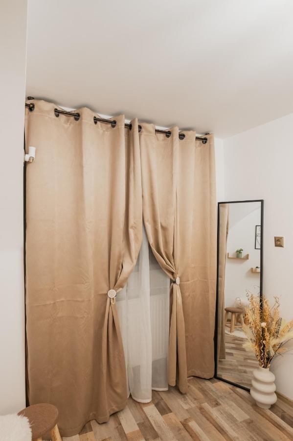 Cozee Studio - In Inima Brasovului Екстер'єр фото
